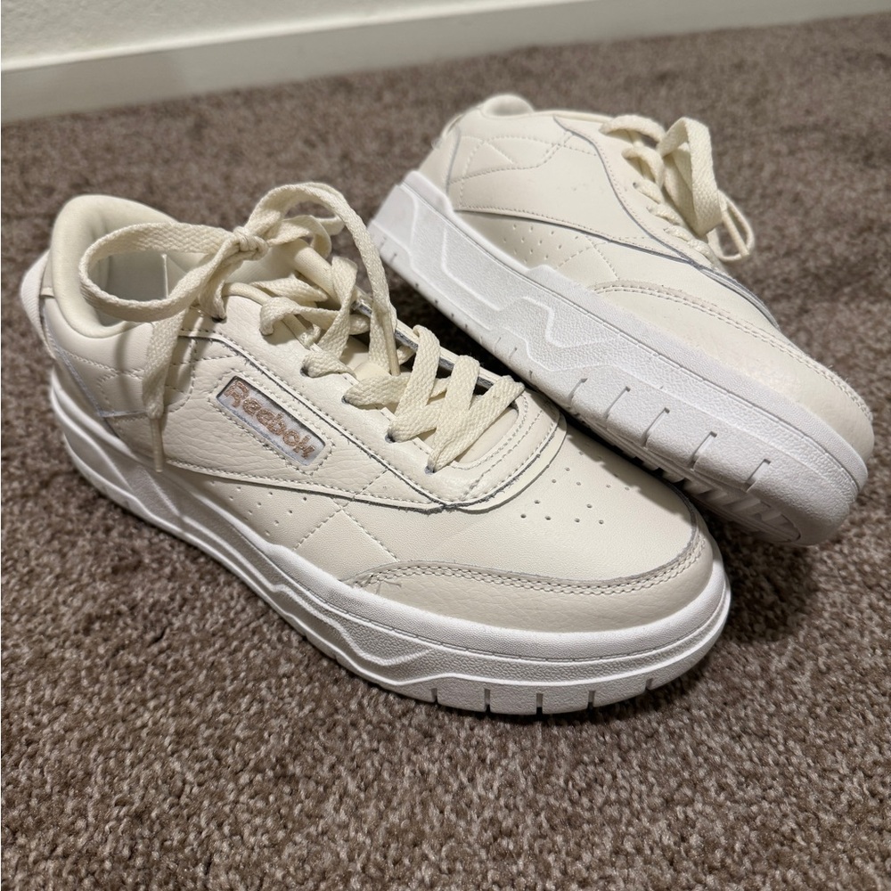 Reebok Off-White Casual Sneakers NWT